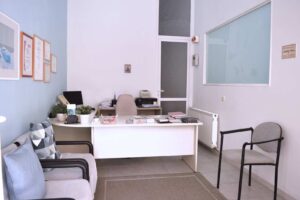Μικροβιολογικό εργαστήριο, αίθουσα αναμονής